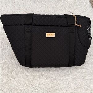 Muffin & Berry Quilted Dog Carrier Black Medium